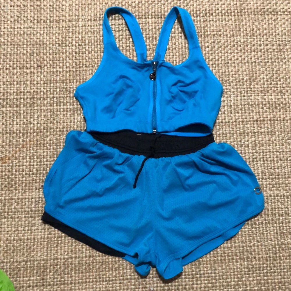 Sports wear